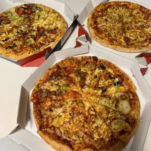 ドミノ・ピザ 高塚新田店