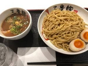 三豊麺 プロメナ神戸店