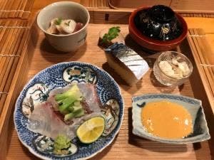 水鳥屋 鶴に橘