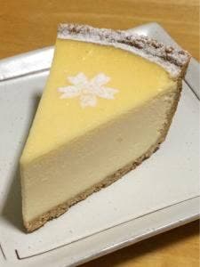 サクラスイーツ＆ポエム マリエとやま店