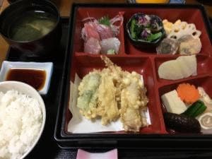 山海房