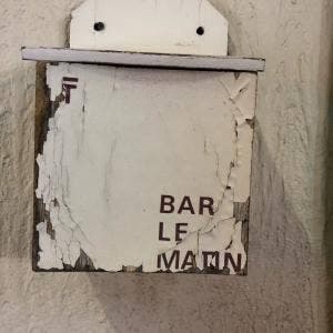 Bar le matin