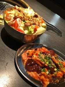 焼肉 紋次郎