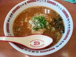 遊膳