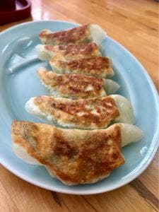 山ろく