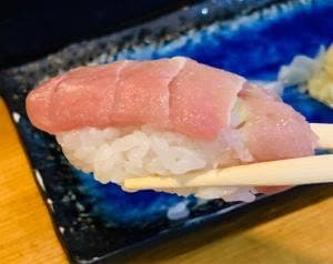 すし華