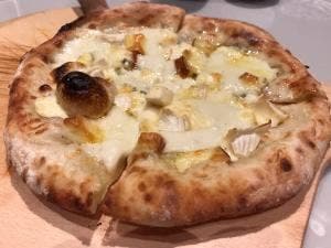 イタリアンバルGon's SPA&HOTEL水春 松井山手