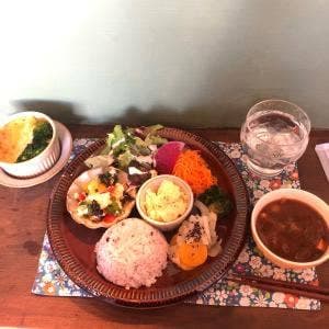 カフェ ポンポネッラ