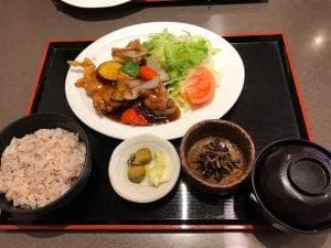 レストラン三宝 白根店