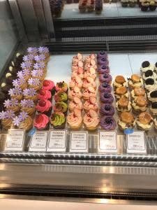 ローラズカップケーキ 原宿本店