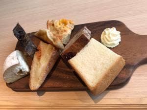 ベーカリー＆カフェ 南西の風