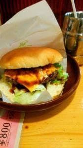 コメダ珈琲店 国立北口店