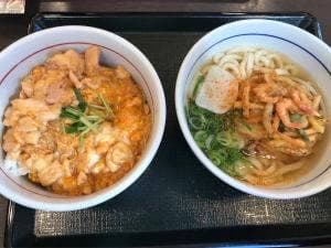 なか卯 越谷下間久里店