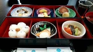 青山