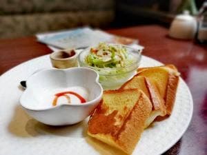 羅座亜留 余戸店