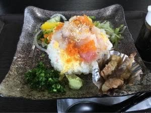 海鮮丼市場