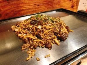 曾根崎鉄板食堂 はなたれ