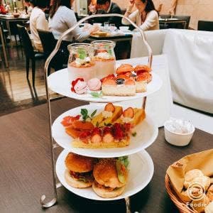 アートラウンジ