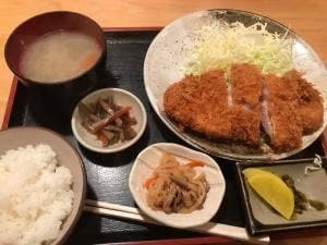 とんかつのむら