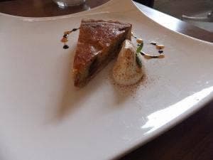 スペース イチト ニブンノイチ