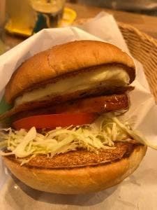 フレッシュネスバーガー 新川崎スクエア店
