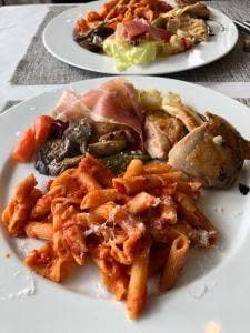 ダ ジェンナリーノ