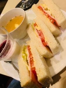 喫茶室ルノアール 新橋烏森口店