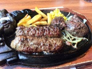 ブロンコビリー ステーションパーク小束山店