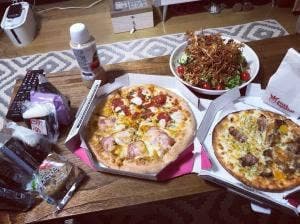 ピザ・ロイヤルハット土居田店