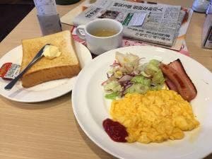 ガスト 調布上石原店