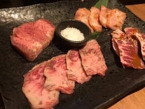 炭火焼肉 萬まる 西条店