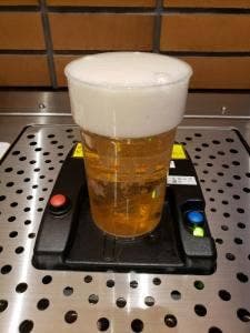 変なバー 変なホテル