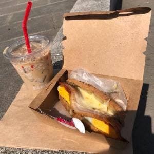 上島珈琲店 黒田記念館店