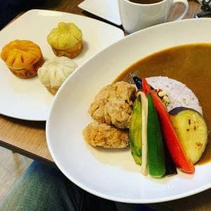 ハイナン焼きショーロンポー