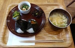 おむすびカフェ パニーノーニ