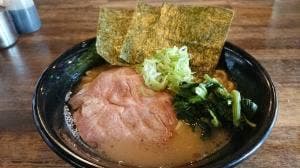 横浜ラーメン とんこつ家 郡山店