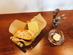 ビストロラカシェット