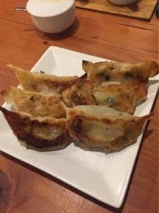 浮島ギョーザ 蘭桂坊