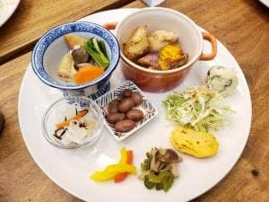 食の輪カフェ わろんが