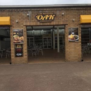 カフェレストラン オーク
