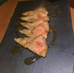 本格派チーズと熟成肉専門店 チーズピア 新宿本店