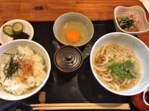 地酒とおばんざいのお店 西家