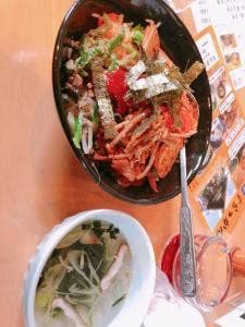 旬彩厨房 すらっかん