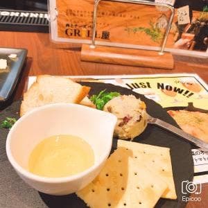 肉とチーズバル GRILL屋