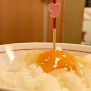 東