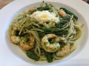 フレッシュネスバーガー ビエラ山科店