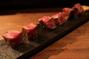 肉家 串八 梅田店