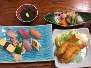 名物海老フライ・伊勢海老料理 伊勢大阪屋