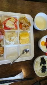 ダイニングカフェクレメント