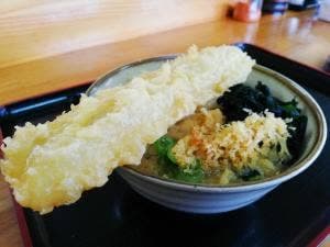 麺通堂 郡家店